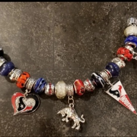 8" HOUSTON TEXANS FOOTBALL NFL CUSTOM EUROPEAN CHARM BRACELET LEATHER CLASP BAND - Picture 3 of 7
